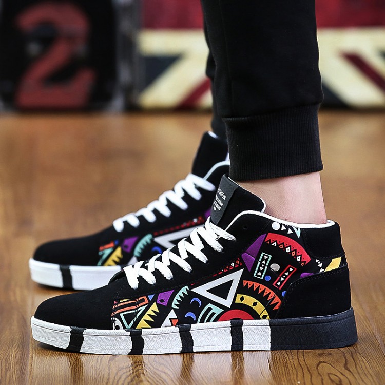 High Top Lace-up Sneaker